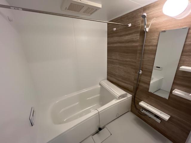 川口市大字道合字久保前　アパート新築工事202号室 バス（イメージ）