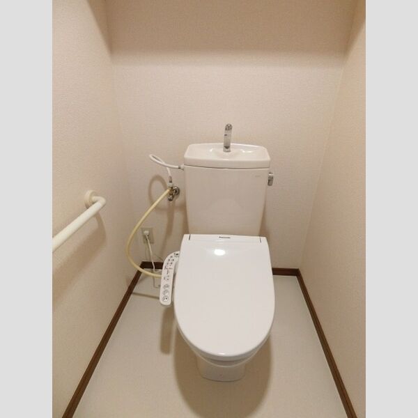 ハイビジョン104号室 温水洗浄暖房便座