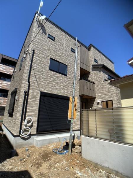 ラルゴ・ネオ1階 外観