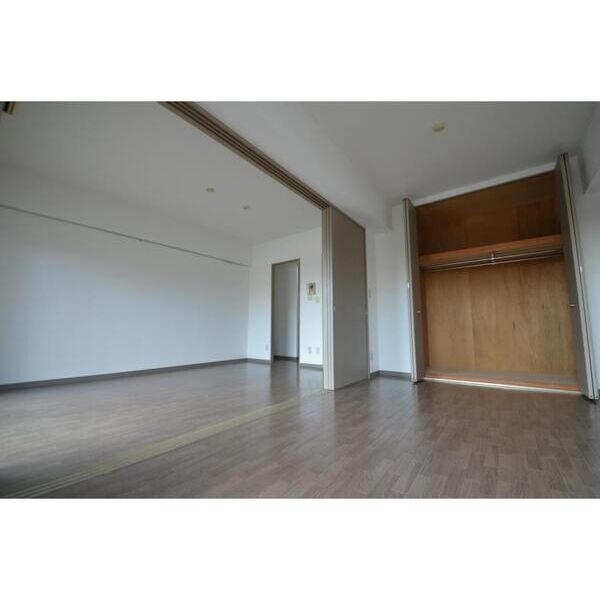 シャトーイノハナ403号室 同建物別部屋の参考画像