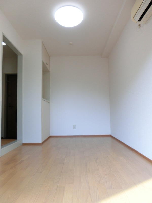 川崎アーバンリズ2階 内観