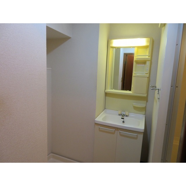 ＹＡＹＯＩ　ＣＯＵＲＴ0705号室 写真は他部屋