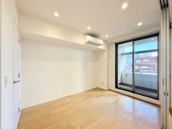 アパートメンツ三田4階 リビング