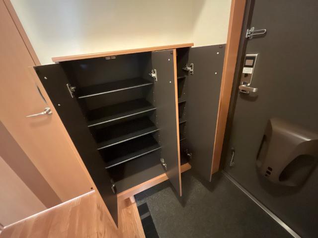 ガーデンヒルズNAKAYAMA参番館 下駄箱