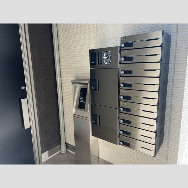 エクセリア東和 オートロック　宅配ボックス　集合ポスト