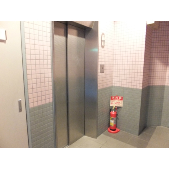 Ｂｅｌｌｅ　Ｖｕｅ新中野0601号室 エレベーター