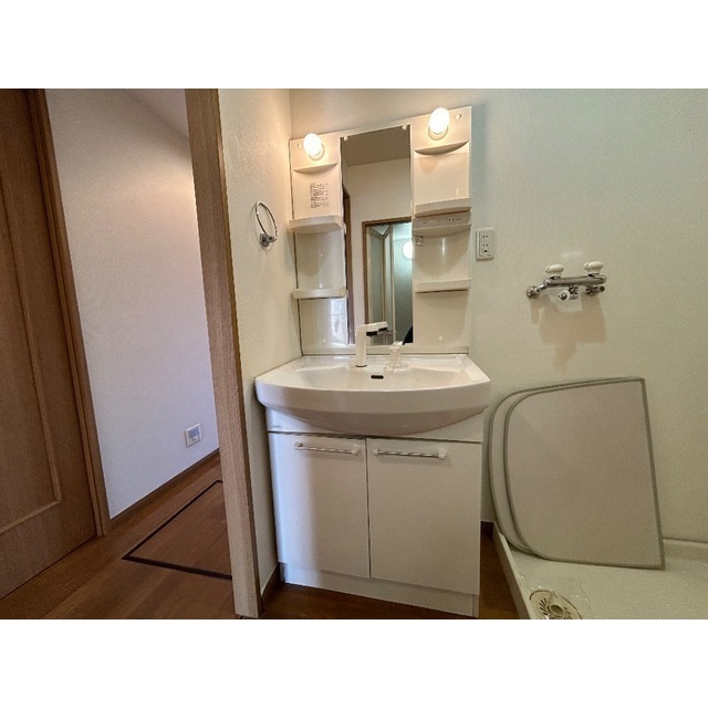 ルネスシーナ101号室 内観