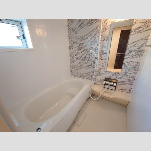 グランボヌールKE　E棟 浴室