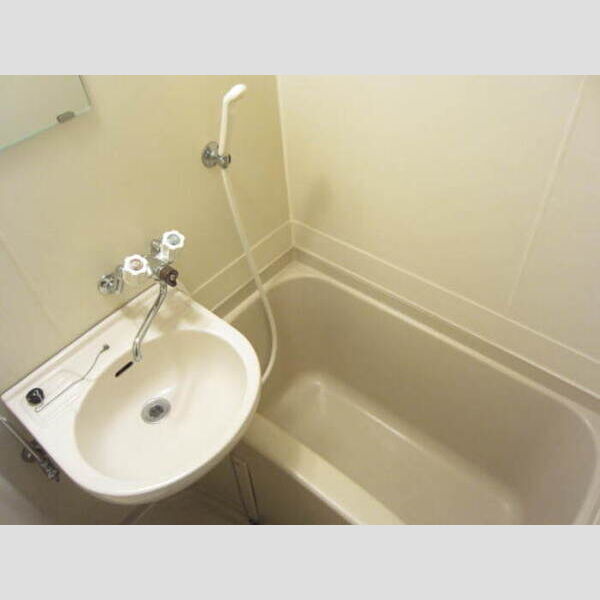 ハイツ井上　A バスルーム