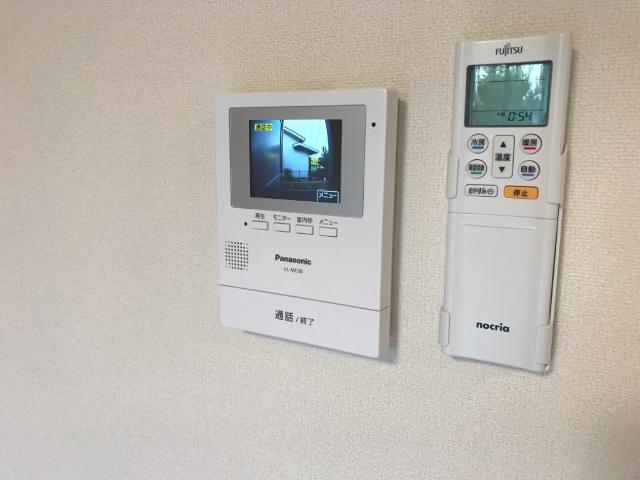 ラ・ジオンあきる野103号室 カメラ付インターホン