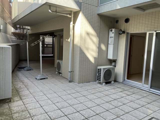 プラウドフラット神楽坂106号室 庭