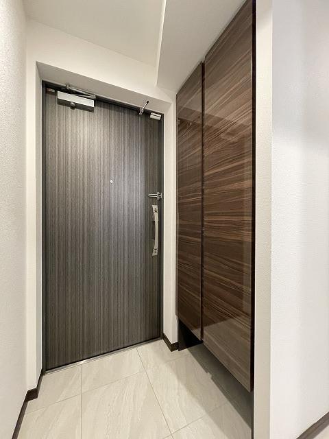 ジェノヴィア浅草橋Ⅱスカイガーデン2階 玄関