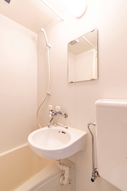 バライ北沢1階 洗面