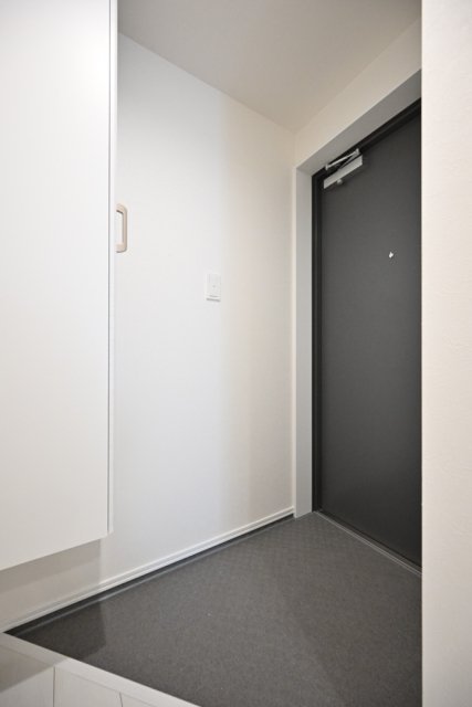 Ｒｅｓｉｄｅｎｃｅ　南千住2階 玄関