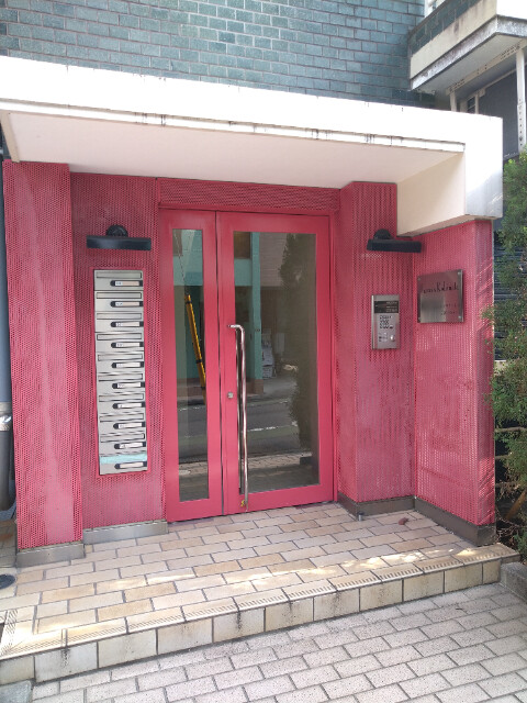 ハウザス小日向3階 エントランス