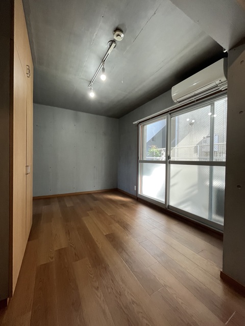 テレーム リビング