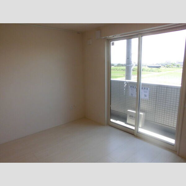 ロイジェントパークス レイクタウン Ⅲ　E210号室 洋室