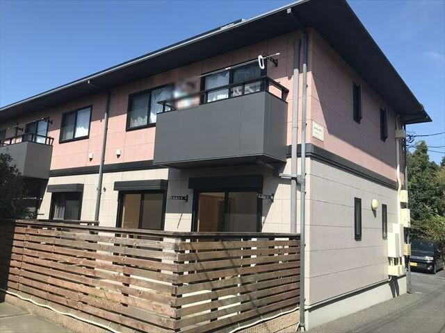 シャレードⅠ2階 外観