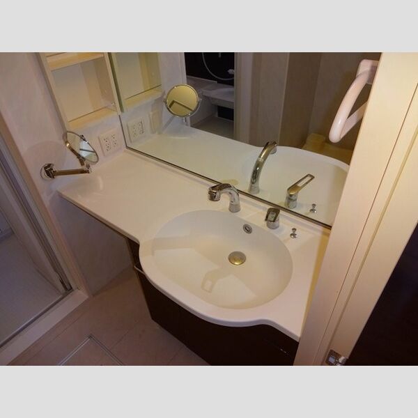 クレッシェンド205号室 洗髪洗面化粧台