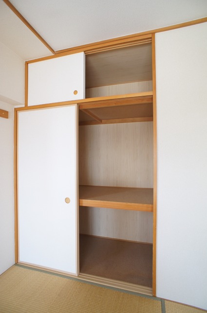 パークヒルズ和光0302号室 収納のためのスペースです