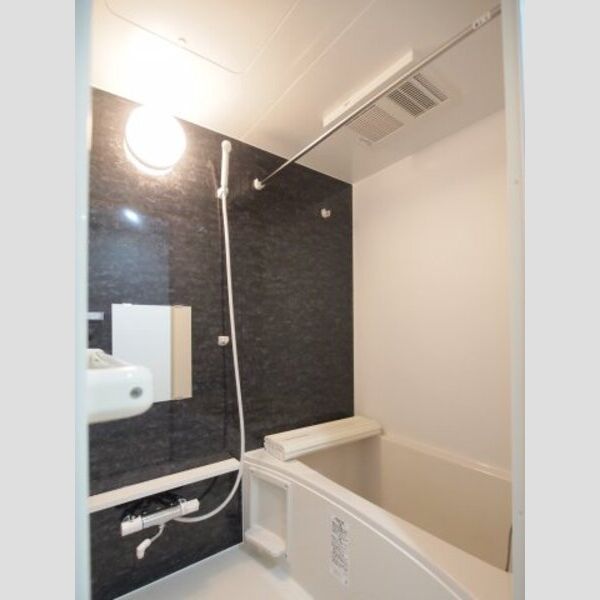 ベルメゾン北葛西407号室 サーモスタッドで温度調整が簡単