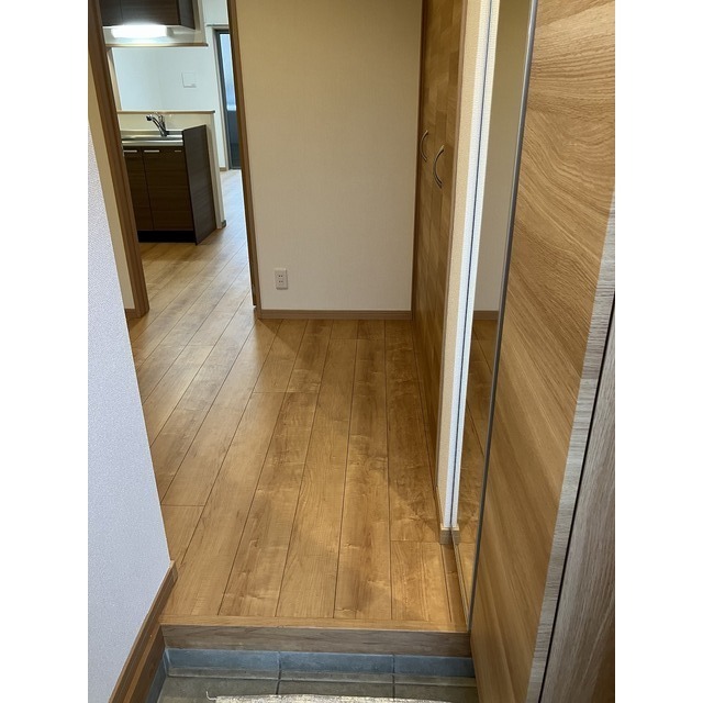 セルティスⅡ101号室 玄関