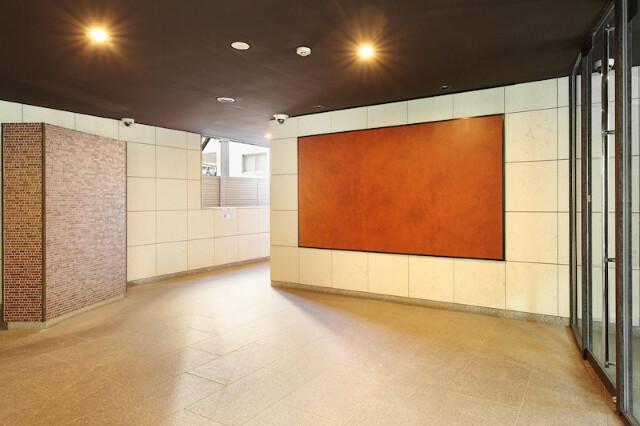 レジディア新宿イーストⅡ3階 エントランス