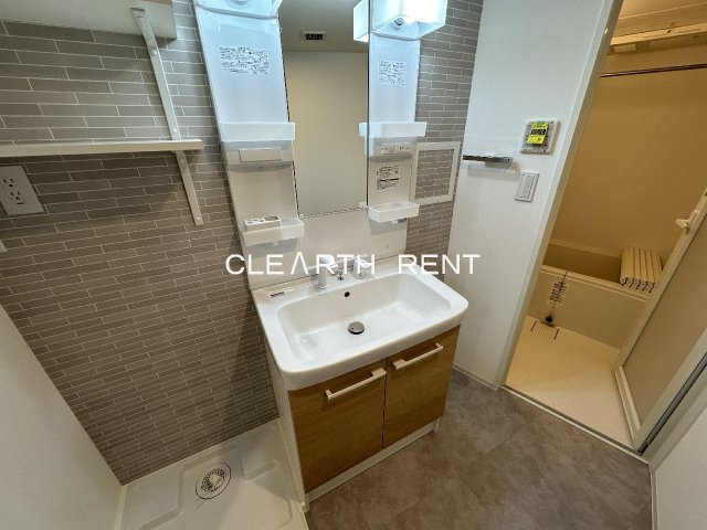 ＧＲＡＮ ＰＡＳＥＯ三宿Ⅱ4階 独立洗面台