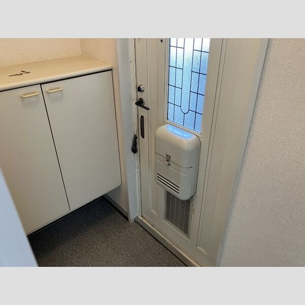 レジデンス小林 玄関