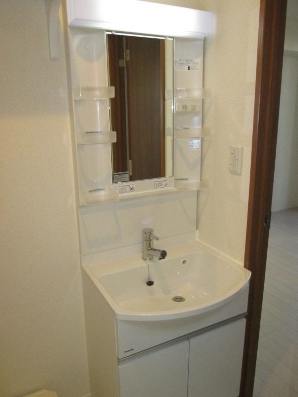 リヴィエール押上1階 洗面