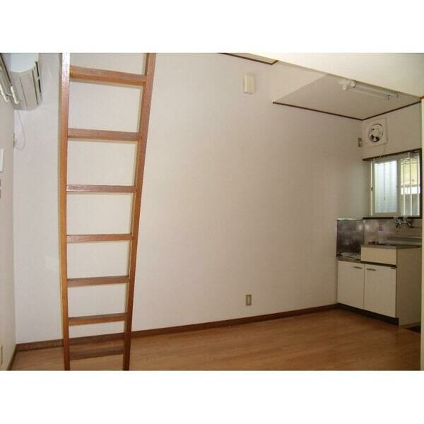 メゾンドロワール リビング