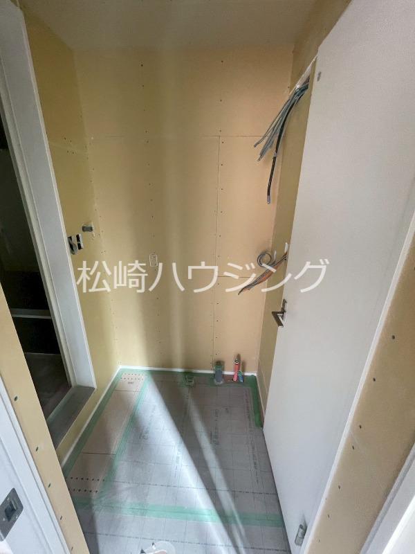 AW中野松が丘2階 洗面