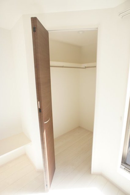 ルミエール・エタンセルｓｉｘ0204号室 収納
