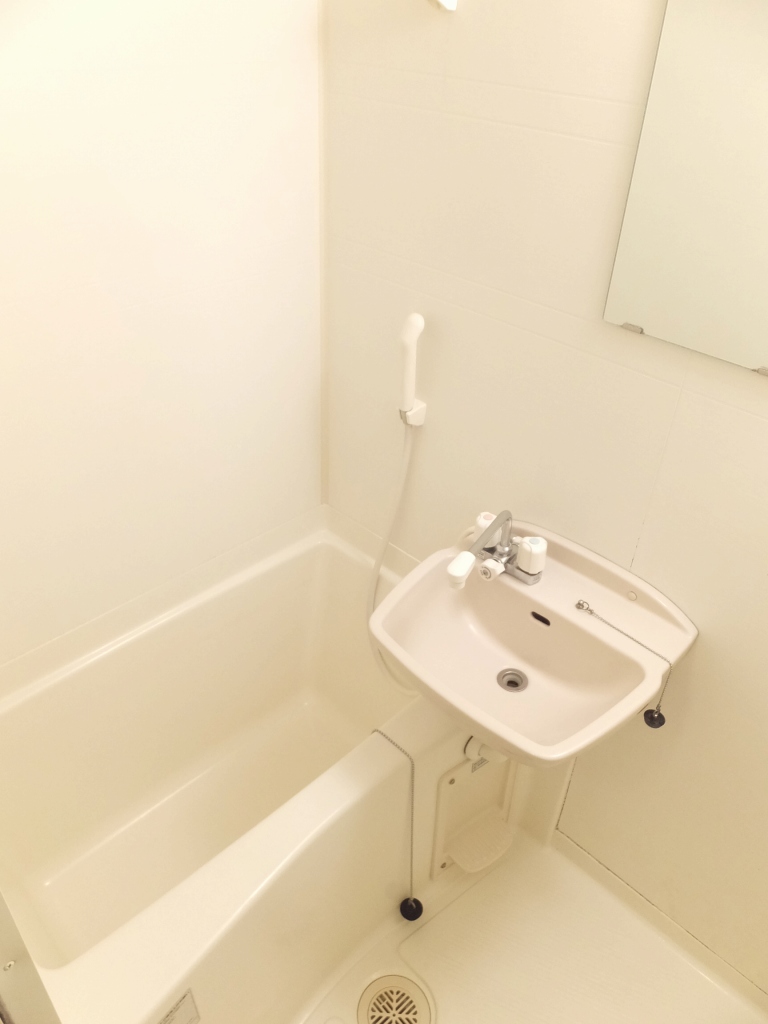 レオパレスガーベラ お風呂