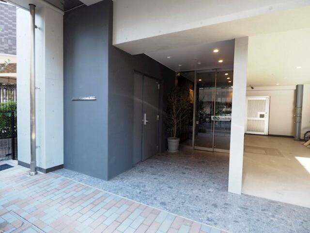 デュオフラッツ飯田橋ＷＥＳＴ5階 エントランス