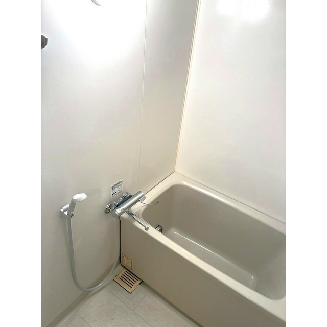 ペイサージュ101号室 浴室