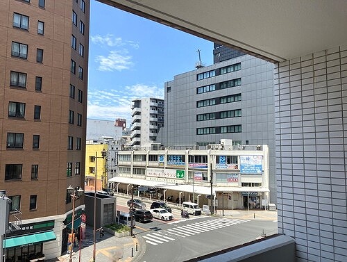 ロワール関内エナジス3階 バルコニーからの眺望