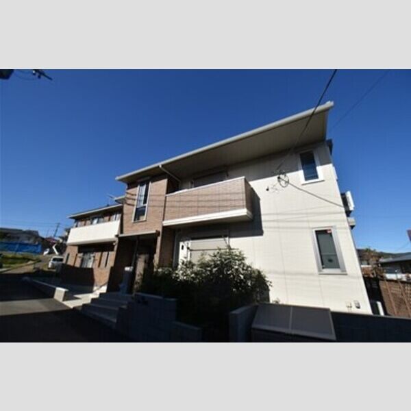 セレーノ鶴巻の外観画像