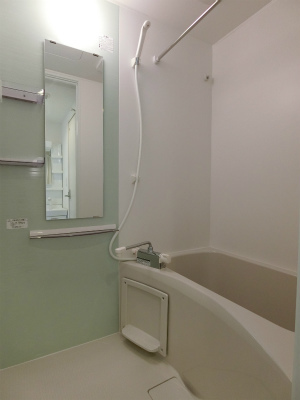 リブリ・アマテラス2階 お風呂