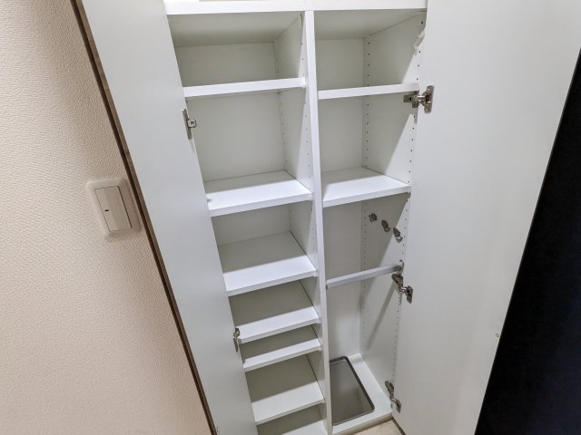 ルポール北加瀬209号室 収納