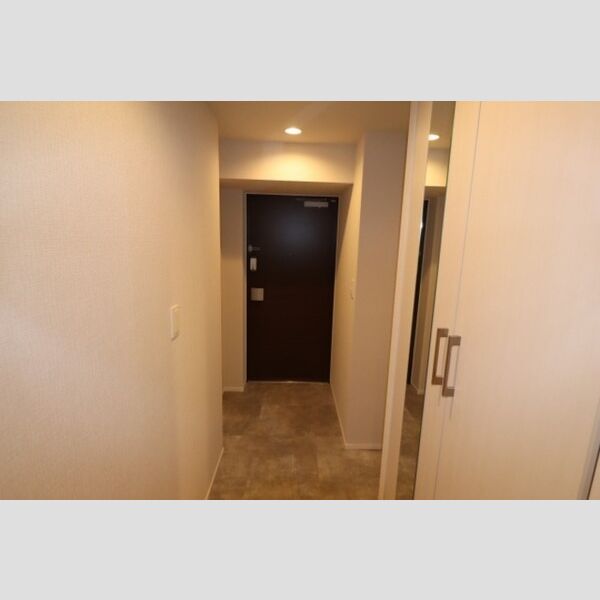 サンジョイアゼロ510号室 玄関