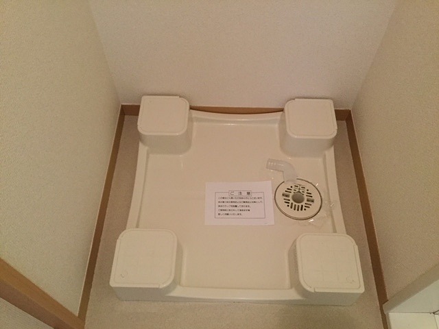 ブロンクスハウス2階 同建物別部屋の参考画像