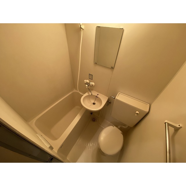 グローリア初穂桜台Ⅱ0107号室 3点ユニットバス