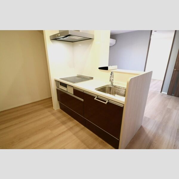 Rエイト・コウヤマ　B 対面式システムキッチン