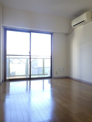 メゾン・ド経堂 洋室　※2023年10月撮影