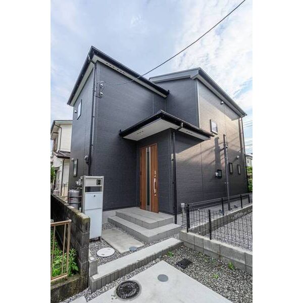 リナージュ平塚市片岡01の外観画像