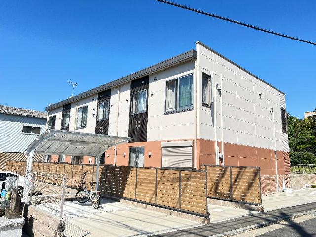 シャルマン 外観写真（昼）