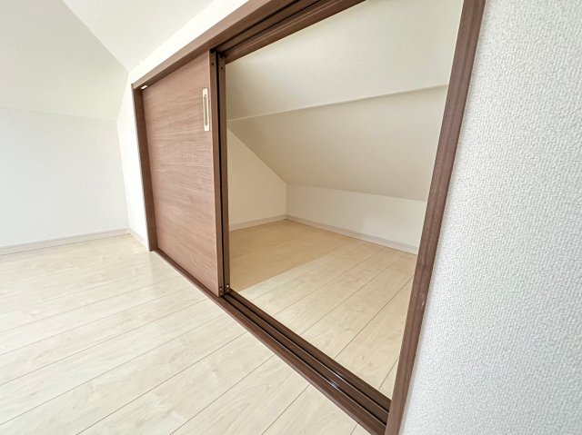 レドナクセラテラス203号室 収納