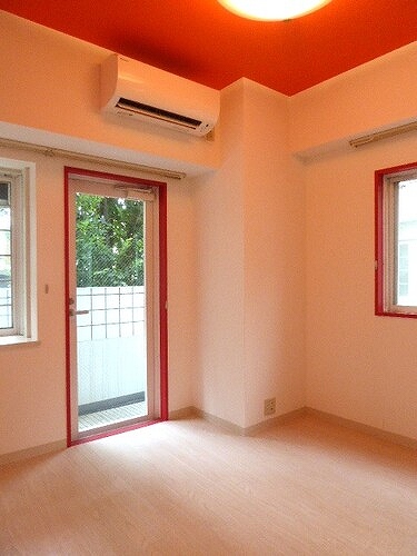 グラチアトルリ2階 ２面採光洋室　※前回募集時2020年7月撮影