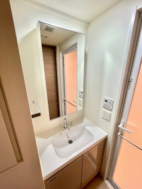 レジディア笹塚Ⅲ8階 洗面